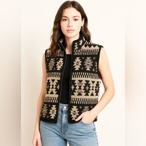 Southwestern Tribal Knit Vest Size Medium Boho Western Rustic Style – Chico’s